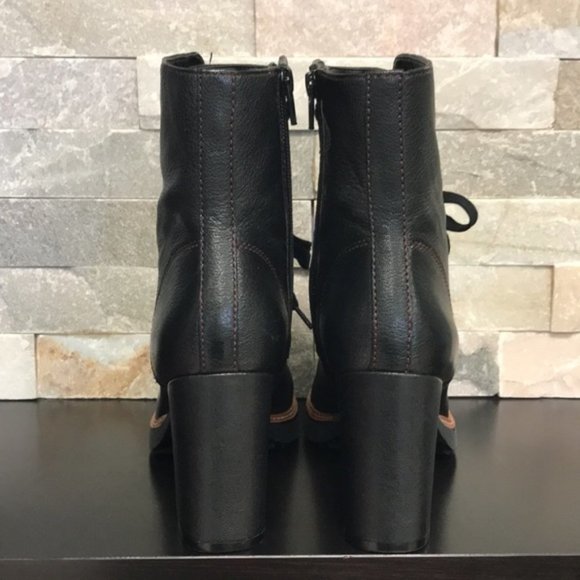 Naturalizer Callie Lace-Up Boot - Picture 5 of 6